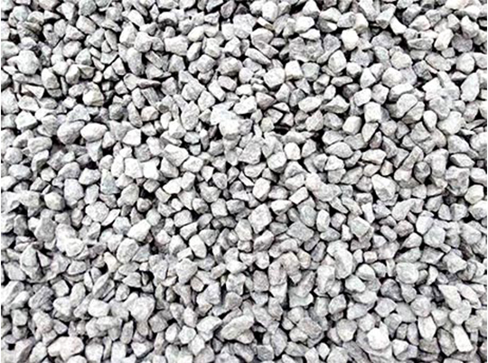 物料硬度高、粒度不均勻？紅星對輥式破碎機(jī)輕松破解砂石骨料難題！