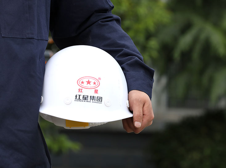 紅星機(jī)器開工忙，我們都是追夢人！