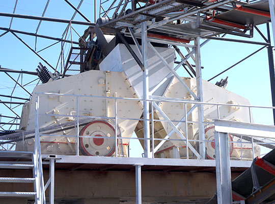 中國(guó)北車集團(tuán) 再次與紅星集團(tuán)簽訂購買合同